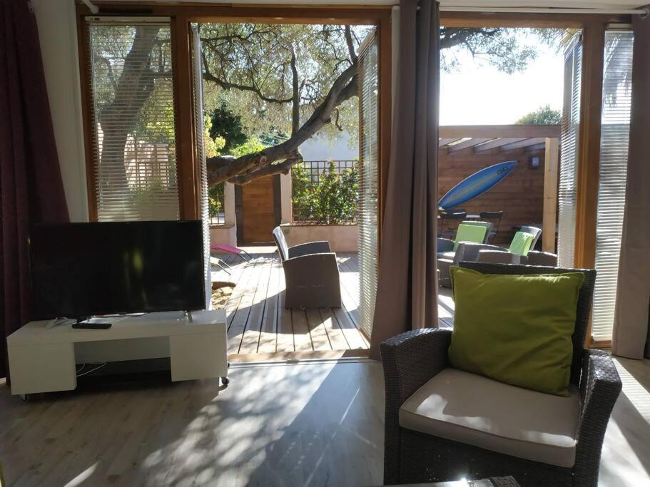 Apartament Studio Jacuzzi Prive A 8 Min A Pied De La Plage La Ciotat Zewnętrze zdjęcie