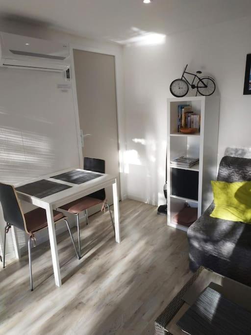 Apartament Studio Jacuzzi Prive A 8 Min A Pied De La Plage La Ciotat Zewnętrze zdjęcie